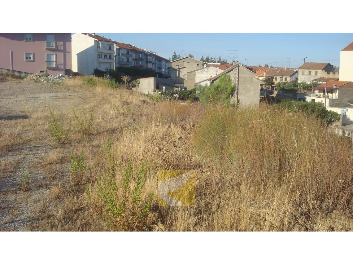 Terreno Urbano-Mirandela, Mirandela, Bragança