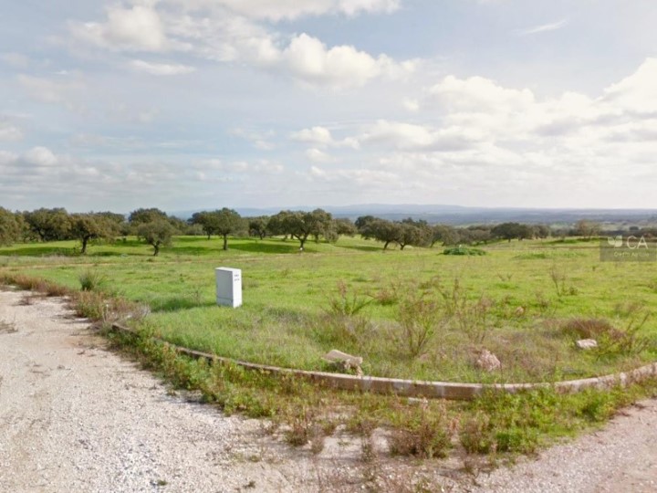 Lote de terreno para construção com 356m² em loteamento situado em Vila Verde de Ficalho, concelho de Serpa